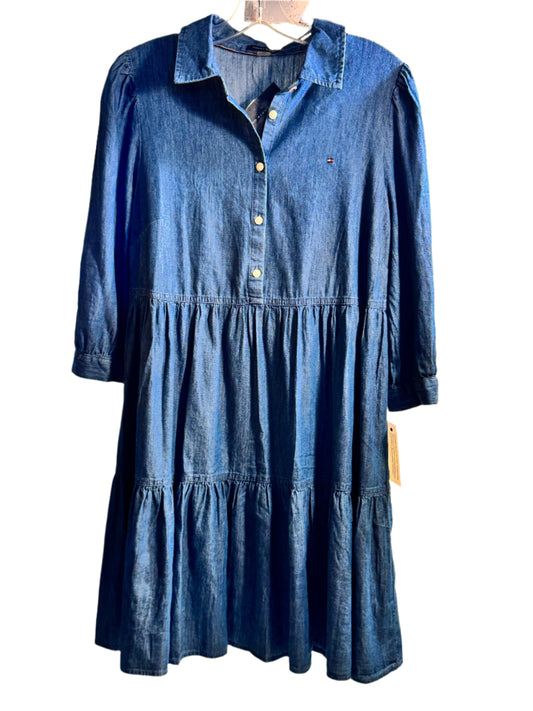 NEW!! Tommy Hilfiger Women Jeans Dress  size (6)
