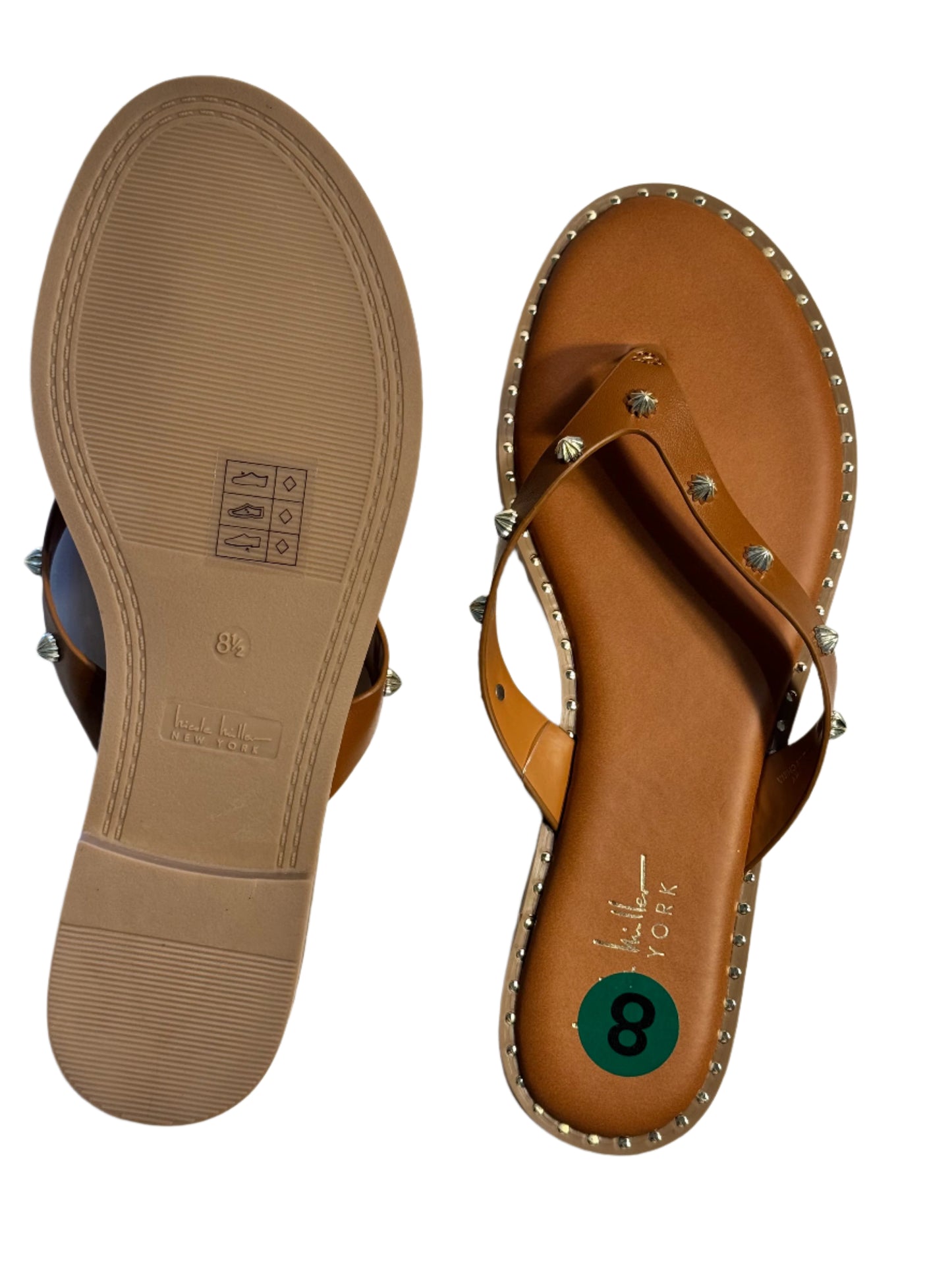 NEW!!  Women Flip-Flop Size 8