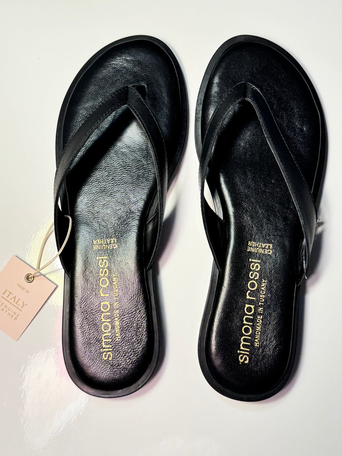 NEW!!  Women Leather Flip-Flop Size 9